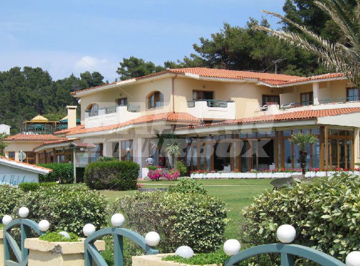 почивка в Possidi Holidays