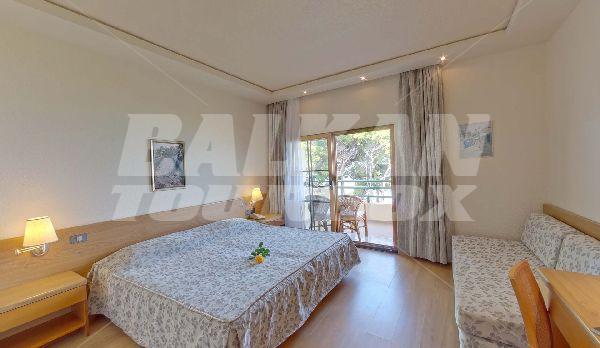 почивка в Possidi Holidays