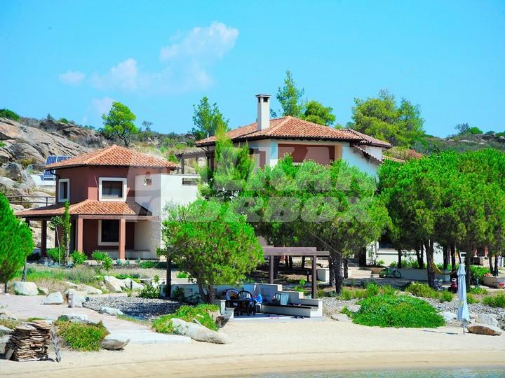 почивка в White House Diaporos Island, Vourvourou