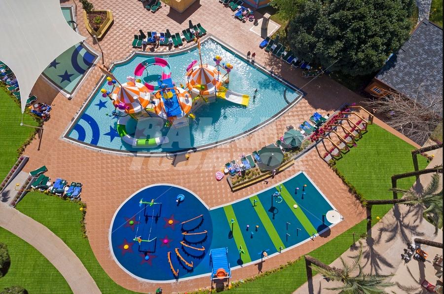 holiday in IC Green Palace
