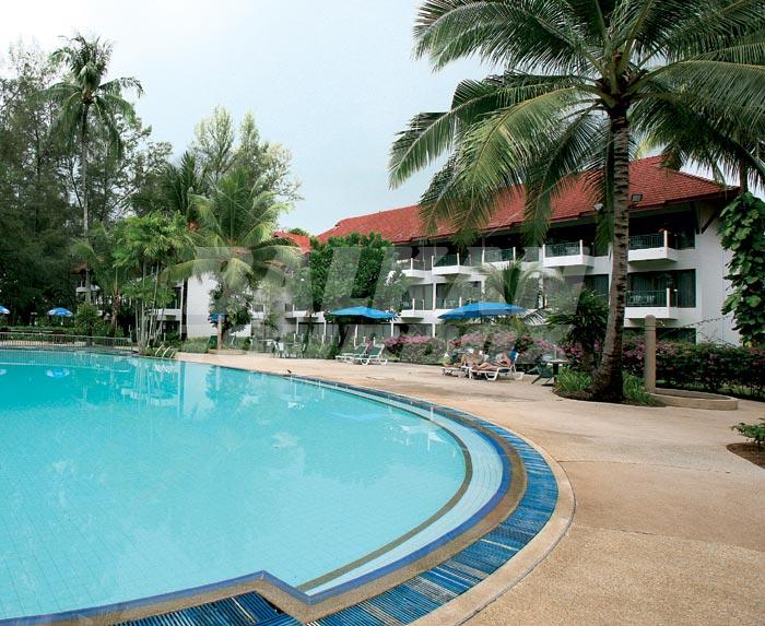 почивка в Amora Beach Resort
