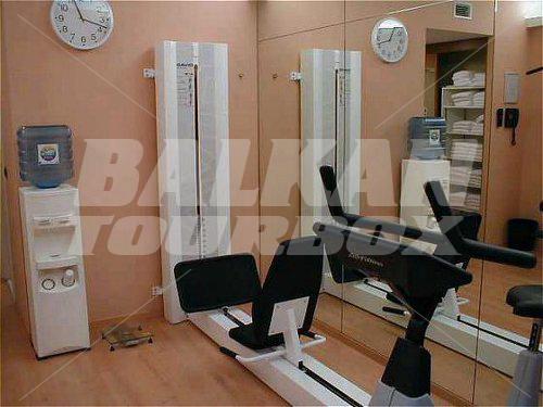 почивка в Holiday Inn Expo