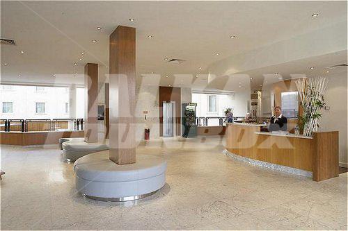 почивка в Holiday Inn Expo