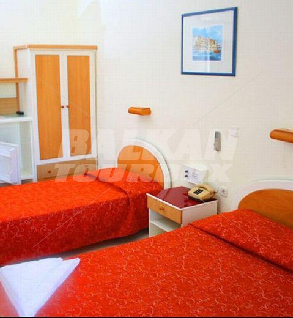 holiday in Aristoteles Beach