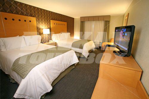 почивка в Holiday Inn Express and Suites Monterrey Aeropuerto