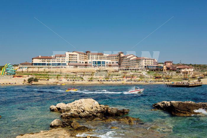почивка в Euphoria Aegean Resort and Spa