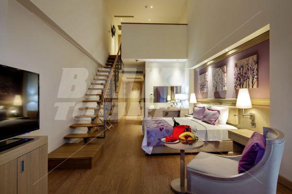почивка в Euphoria Aegean Resort and Spa