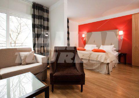 holiday in Thon Linne