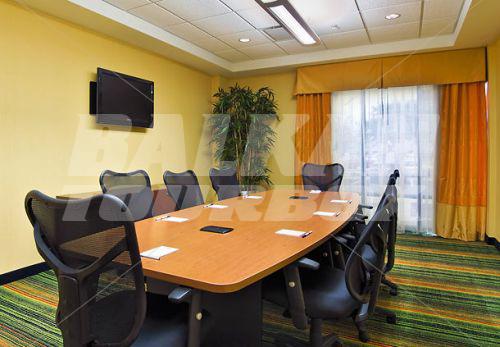 почивка в SpringHill Suites by Marriott Louisville Downtown