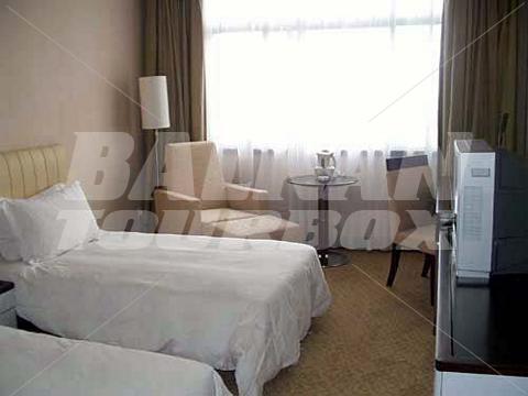holiday in Ruitai Hongqiao