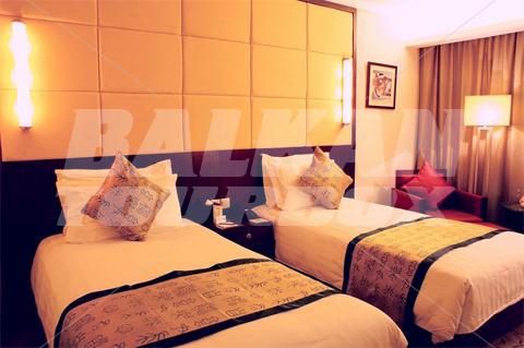 holiday in Ruitai Hongqiao