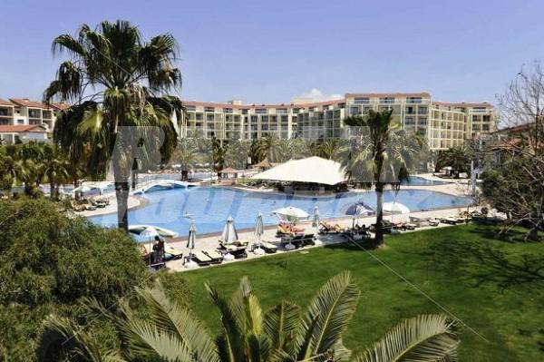 почивка в Arum Barut Collection