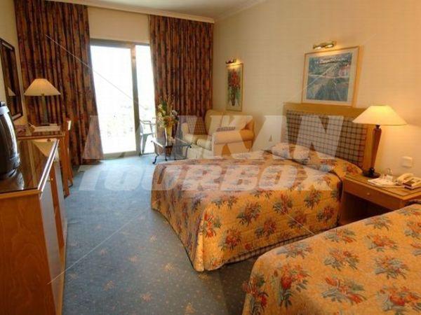 почивка в Arum Barut Collection