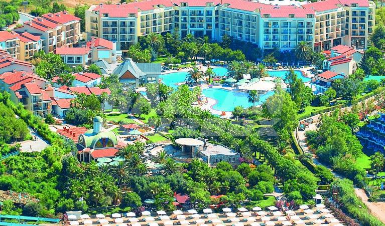 почивка в Arum Barut Collection