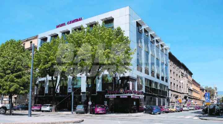 holiday in  Central