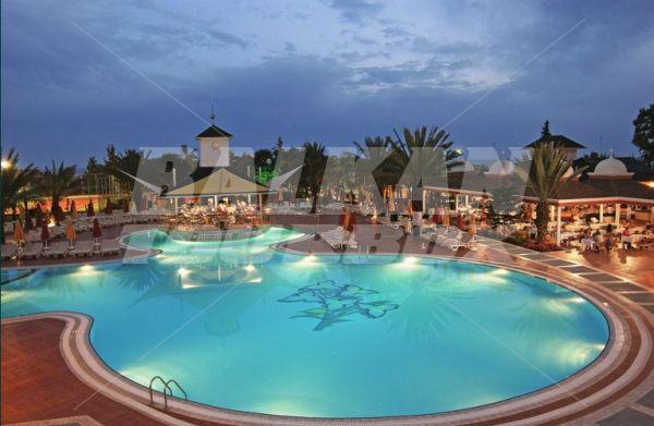 почивка в Insula Resort