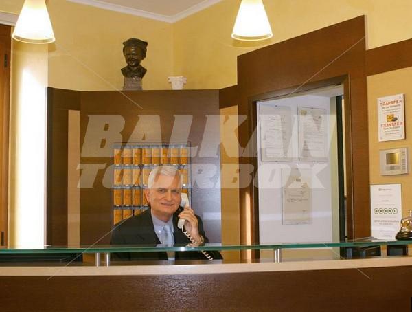 почивка в Hotel Lirico