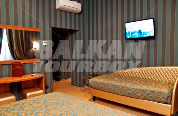 почивка в Hotel Lirico