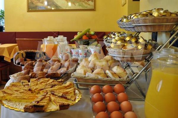 почивка в Hotel Lirico
