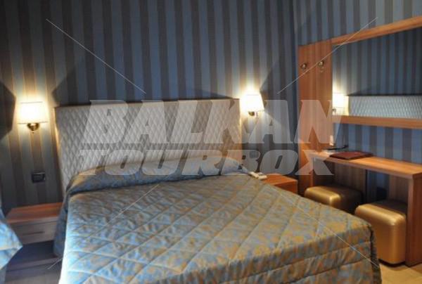 почивка в Hotel Lirico