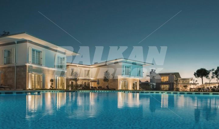 почивка в Cornelia Azure Villas