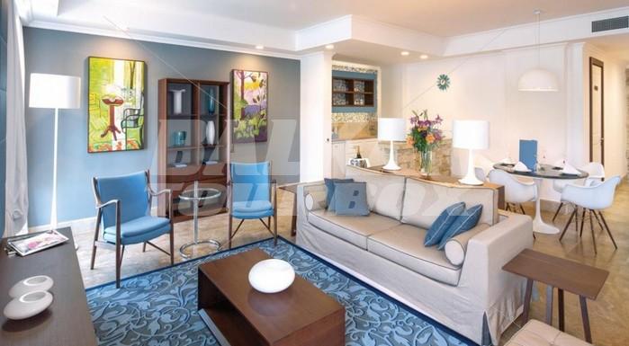 почивка в Cornelia Azure Villas