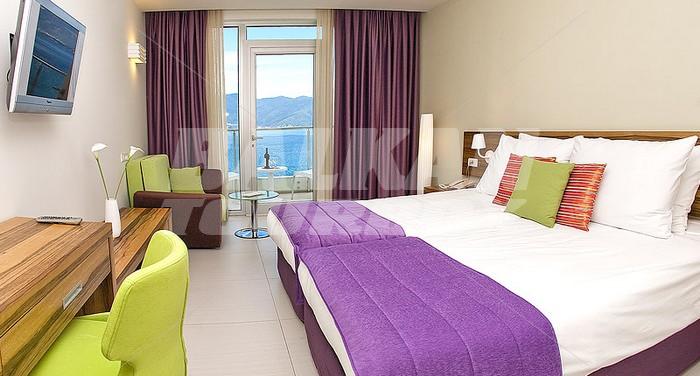 holiday in Club Hotel Riviera