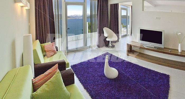 holiday in Club Hotel Riviera
