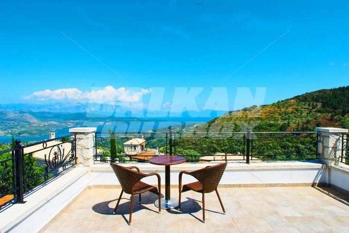 holiday in Anemones Villas