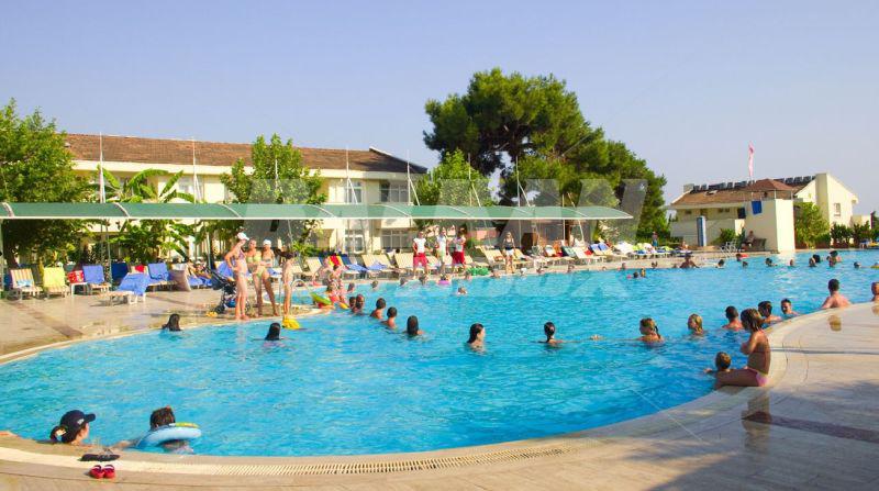 почивка в Riva Resort & SPA Costa