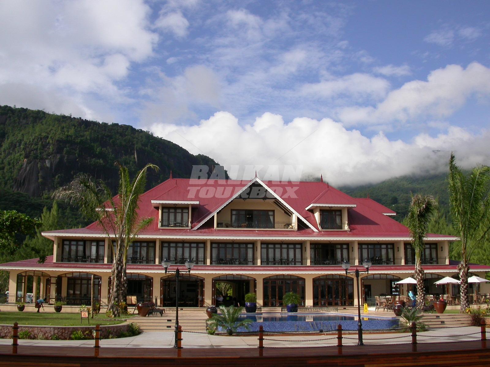 holiday in The Wharf Hotel & Marina