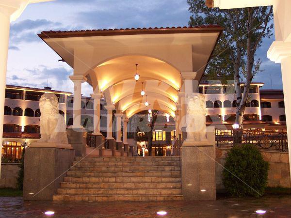 holiday in VIP Villas Royal Helena Sands