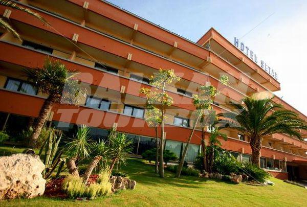 holiday in Setar Palace