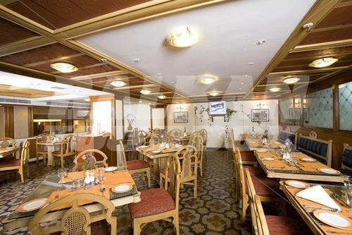 почивка в The Chancery Bangalore