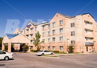 почивка в Fairfield Inn & Suites by Marriott Memphis I-240 & Perkins