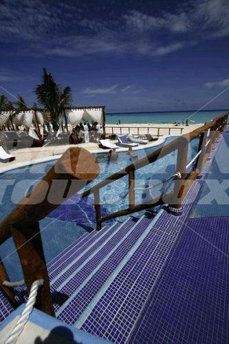почивка в Radisson Hacienda Cancun