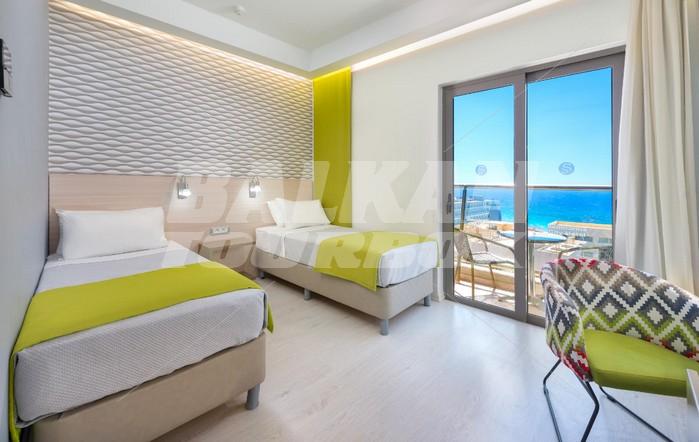 holiday in Semiramis City