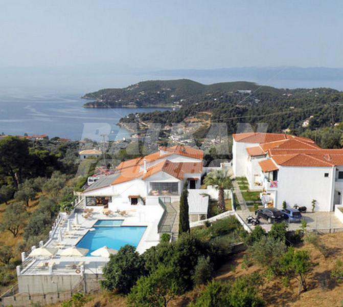 почивка в  Skiathos Club Hotel and Suites