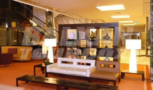 holiday in Sofitel Victoria