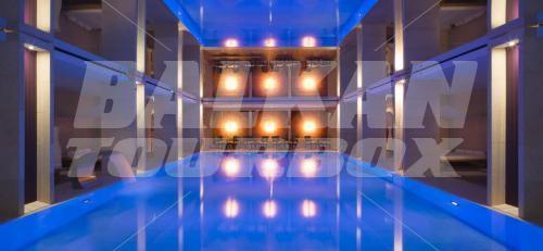 holiday in Sofitel Victoria