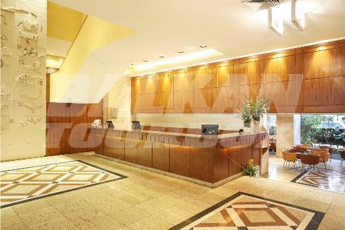 почивка в Golden Tulip Continental