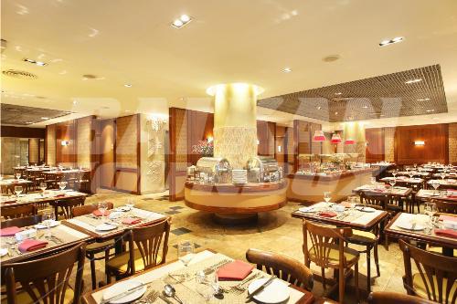 почивка в Golden Tulip Continental
