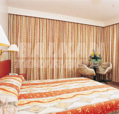 почивка в Golden Tulip Continental