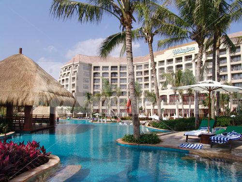 holiday in Holiday Inn Sanya Bay Resort