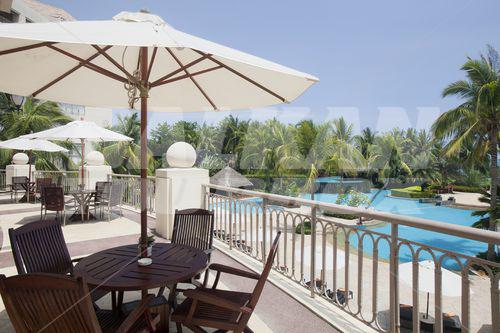 holiday in Holiday Inn Sanya Bay Resort