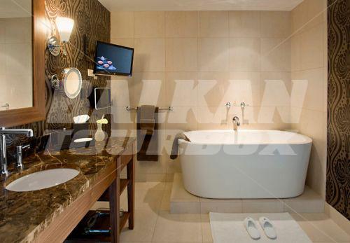 почивка в JW Marriott Denver at Cherry Creek