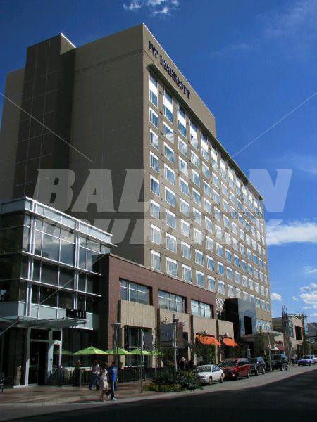 почивка в JW Marriott Denver at Cherry Creek