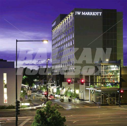 почивка в JW Marriott Denver at Cherry Creek