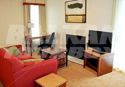 почивка в Residence Inn by Marriott Richmond West End
