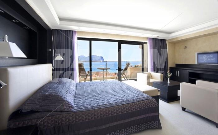 holiday in Monte Casa